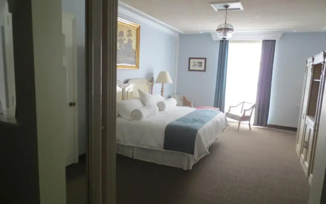 Alameda Grand