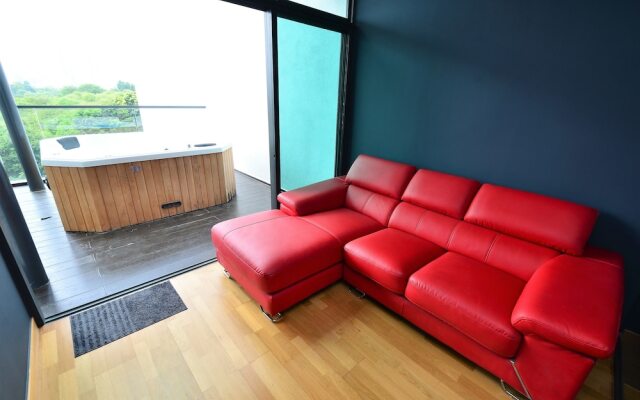 DeCristal Villa 25