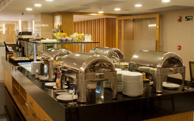 Américas Copacabana Hotel