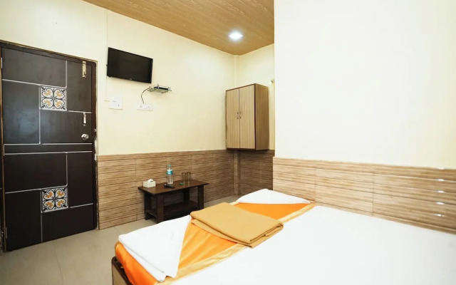 Hotel Sai Parikrama