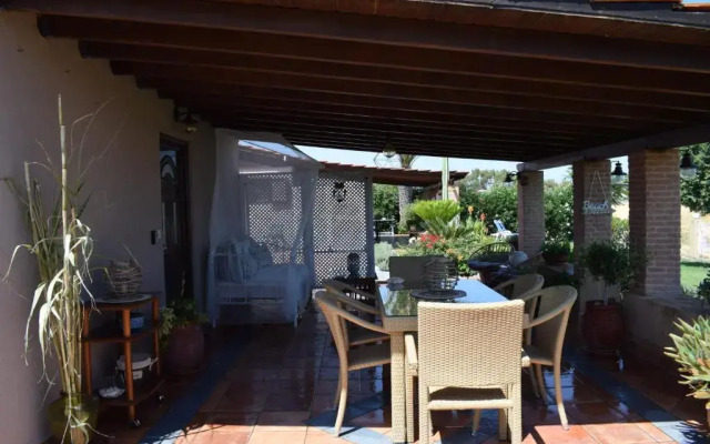 Aelia Sea View Bungalow