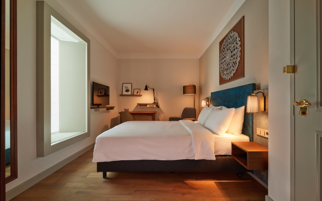 voco The Hague by IHG