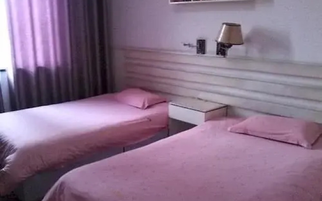 Liaocheng Xiaocheng Yaju Business Hotel