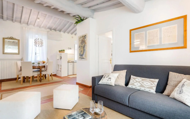 Casa Santa Zita in Lucca