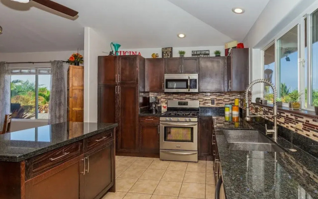 Hale Hookaana 3 Bedrooms 2 Bathrooms Home