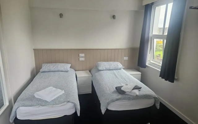Swan Hotel