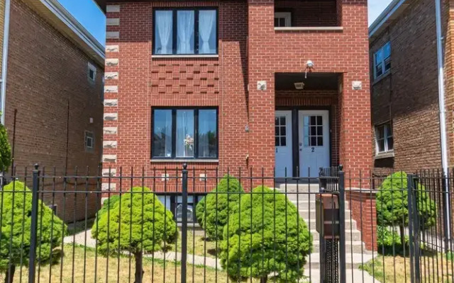 Lovely 3 Bedrooms Apartment In Chicago Midway