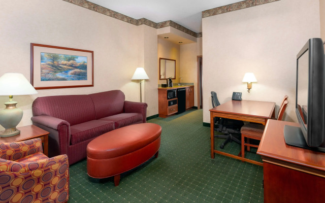 Embassy Suites Lincoln