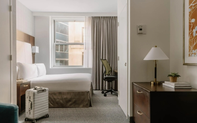Club Quarters Hotel Faneuil Hall, Boston