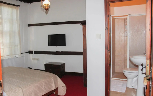 Toprakçiler Mansion