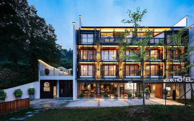 Zhangjiajie SIXX Hotel