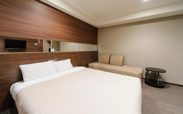 Osaka Fujiya Hotel
