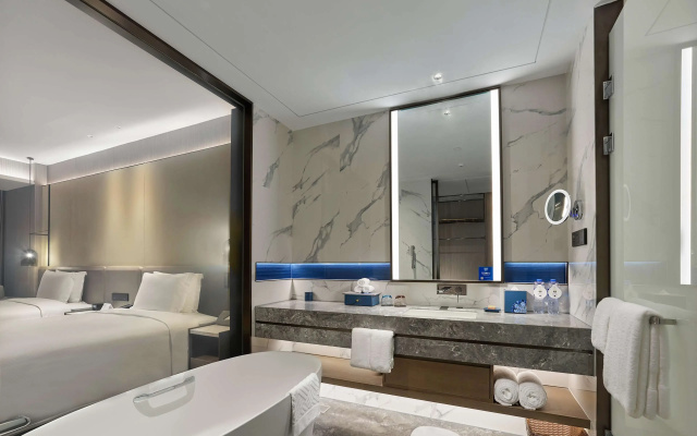 DoubleTree by Hilton Qidong, China