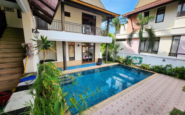 Punnapha Pool Villa  Pattaya