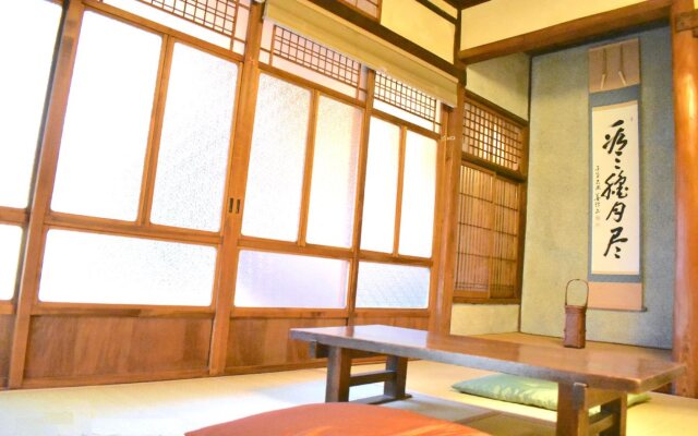 Osaka Guesthouse Midoriya - Hostel