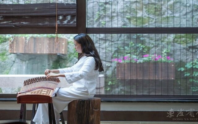 Jiuhua Mountain Dongya Hotel