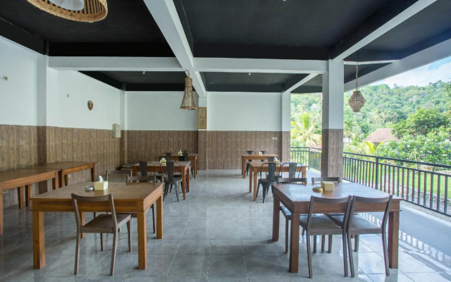 Bumi Aditya Hotel