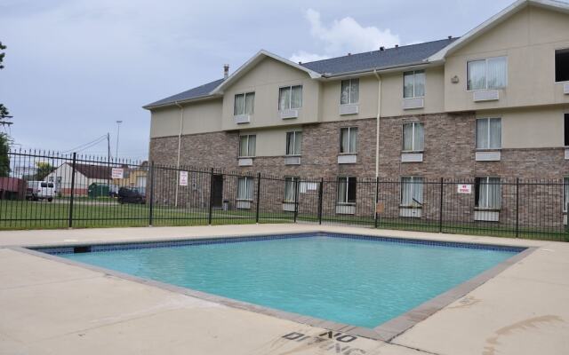 Super 8 Beaumont/i-10 East