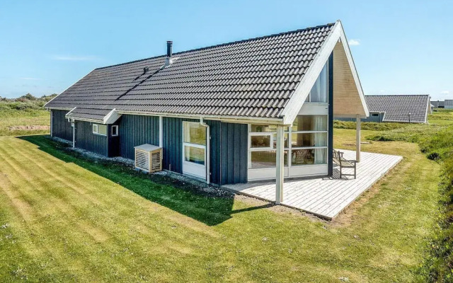 8 Person Holiday Home in Hjorring