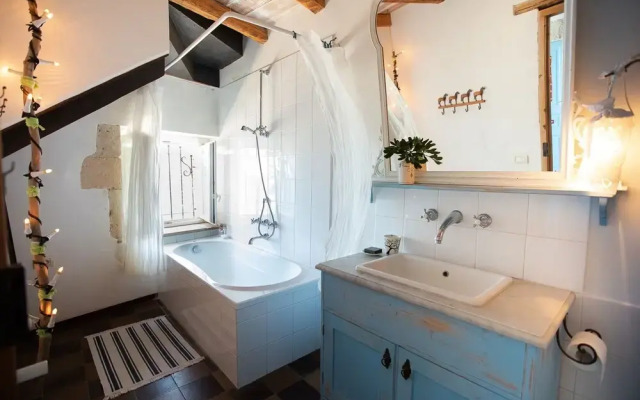 Charming seafront room - Wonderful Italy