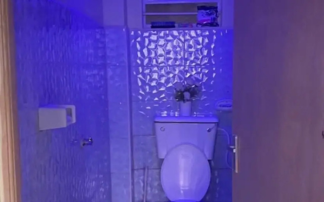 Lux Suites Sentosa Heights Utawala