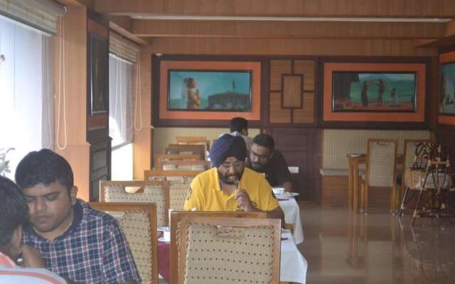 Blue Bell Airport Hotel
