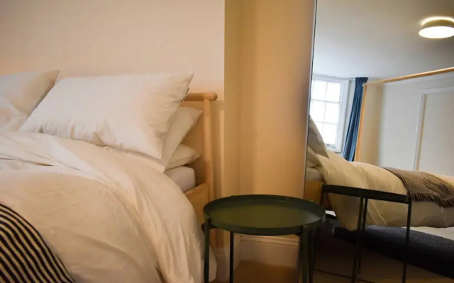 Private, Spacious & Central 1 Bedroom Flat in Brighton