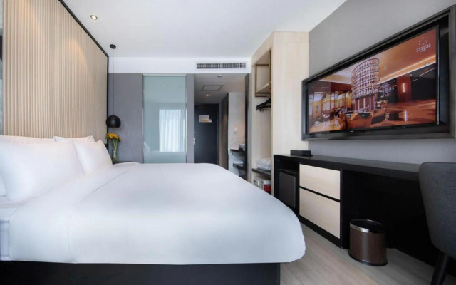 Crystal Orange (Bihaiwan, Shenzhen Bao'an Airport)