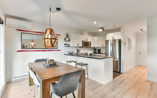 Les Haut Bois Condominiums -RVMT