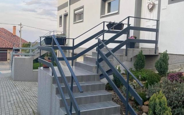 Szőlőskert Apartman 8 fős