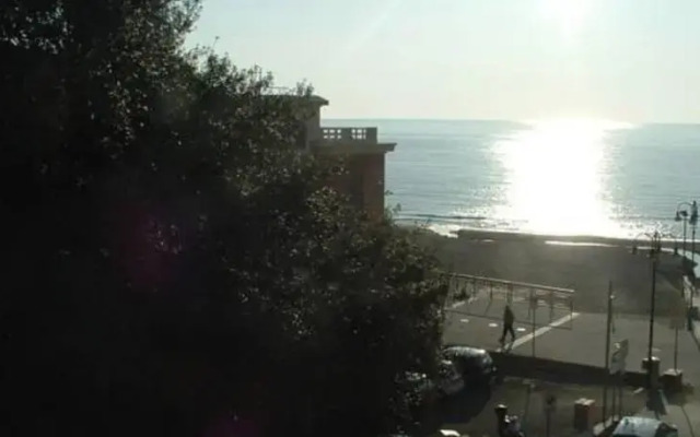 Una Rotonda sul Mare Levantur