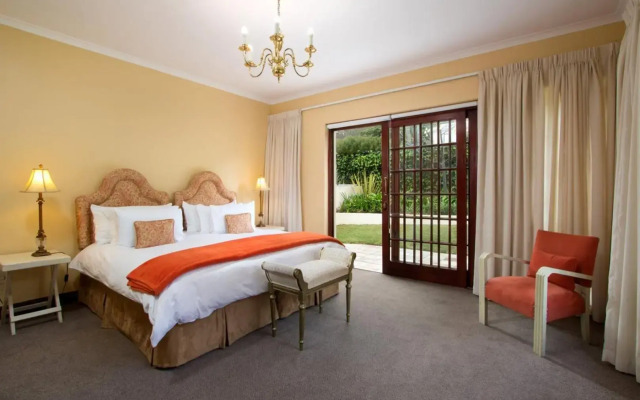 Milkwood Lodge - Hermanus