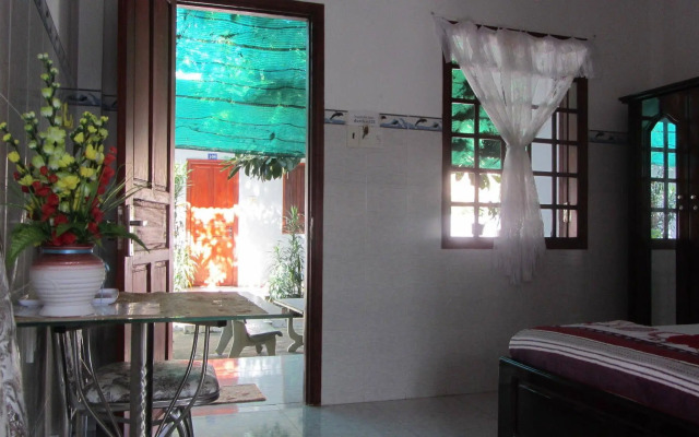 Duc Thao Hotel