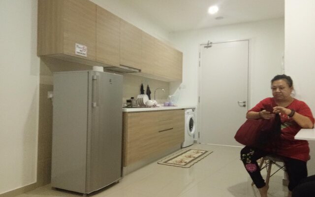 Art@trefoil setia alam*Meet2Stay*