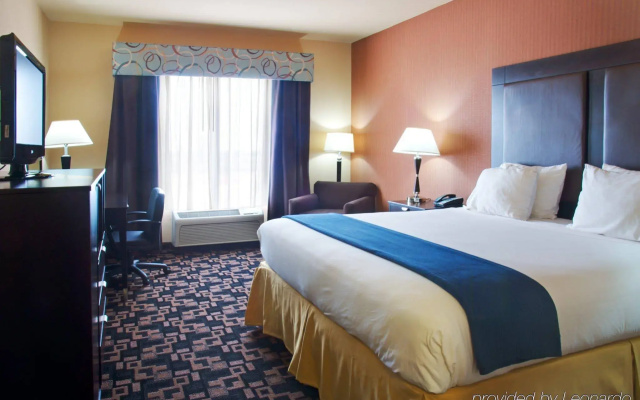 Holiday Inn Express Hotel & Suites Huntsville by IHG