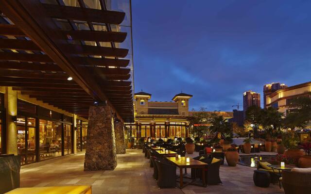 Legend International Hotel