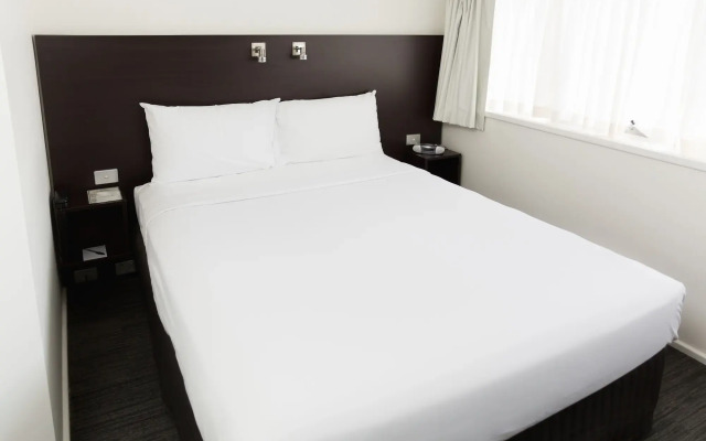 St Ives Apartments