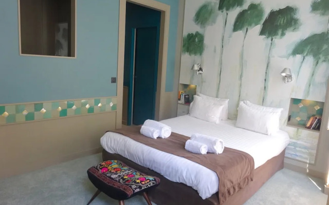 Une Chambre chez Dupont
