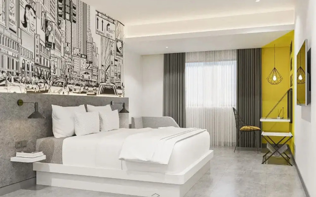 Yello Hotel Harbour Bay Batam