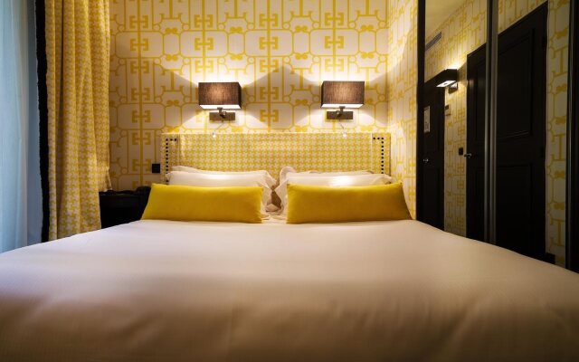 Hôtel Monceau Elysées