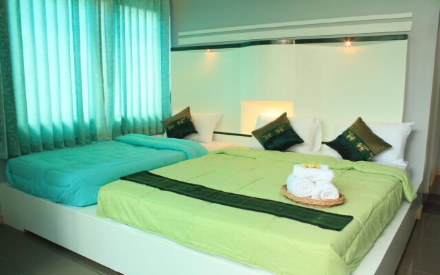 Saranya River House