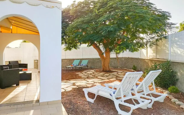 Pretty Terrace Holiday House in Maspalomas