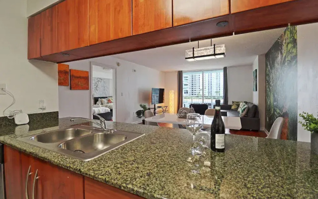 OneLuxStay in the Heart of Brickell