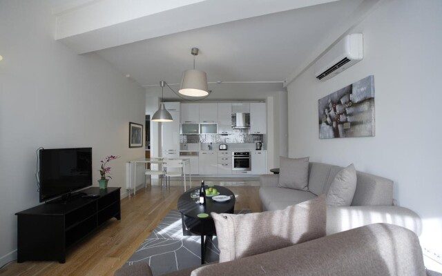 Home Stay Home Valikonagi