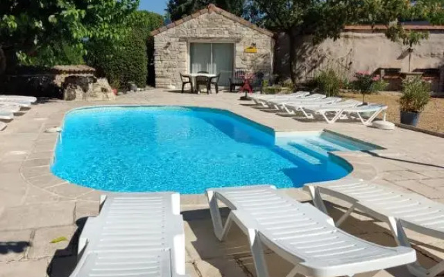 Les cigales studio laurier