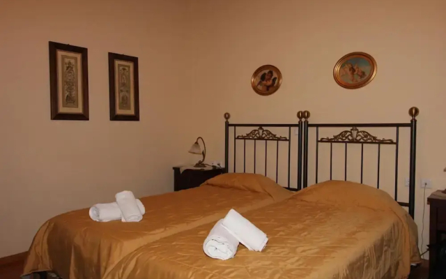 Polyxenia Hotel