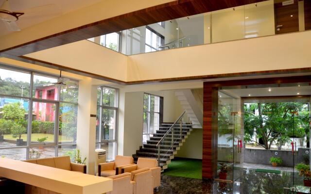Hotel Sadhana Executive