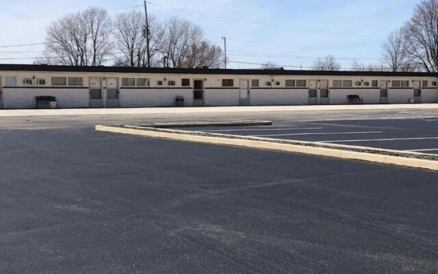 Randolph Inn and Suites