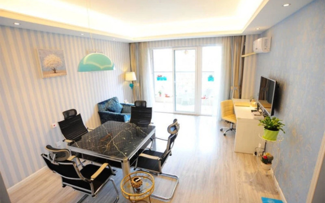 Chengdu Charm City Hotel