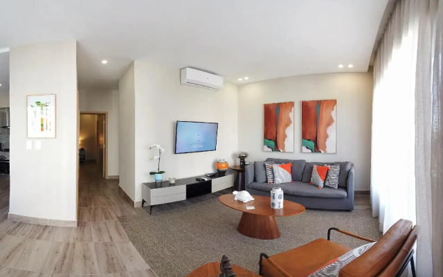 Regatta Living Hotel By Mint